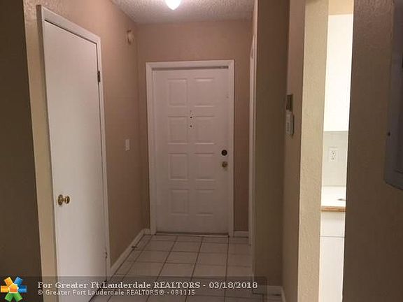 5th image of 5057 Pine Abbey Dr S #5057