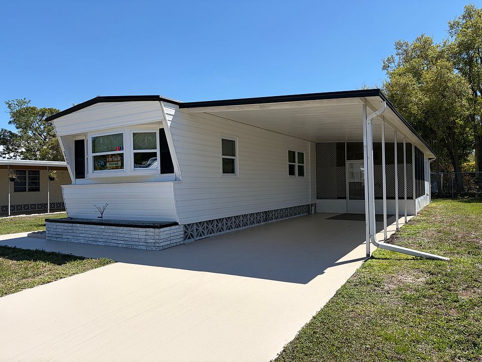 1st image of 2900 Saralake Dr S #82