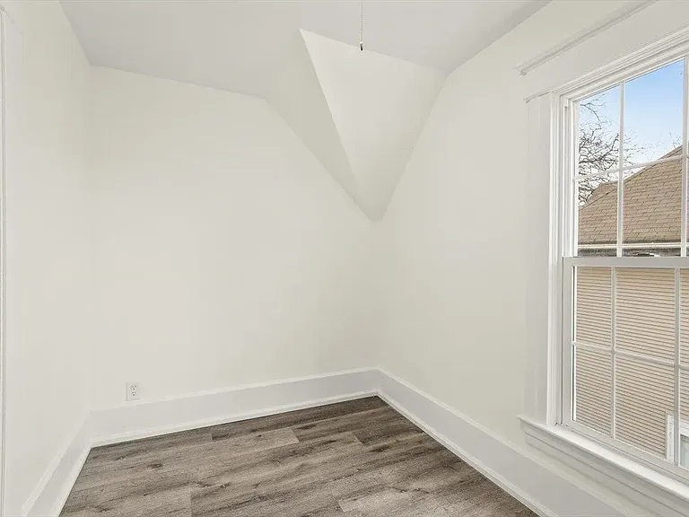 1516 S 5th St — Photo 19