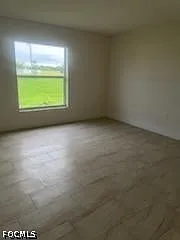 801 SW Raintree Blvd — Photo 5