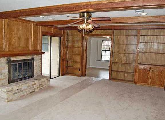 3rd image of 9903 Marseilles Dr