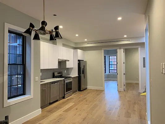 Rented by Hudson Exclusive | media 38