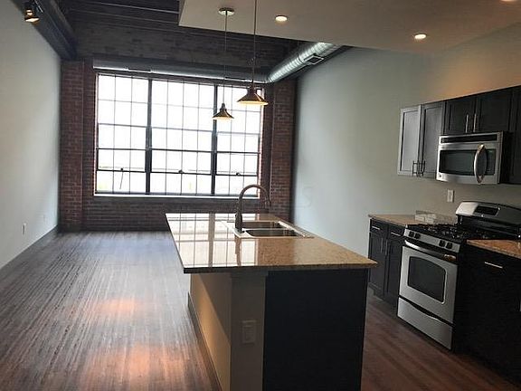 2nd image of 570 S Front St APT 313