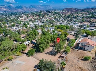 8782 Gardena Rd, Lakeside, CA 92040