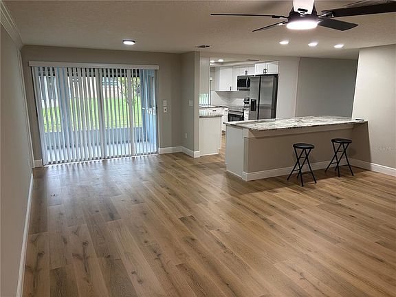3rd image of 12302 FIELDSTONE LANE
