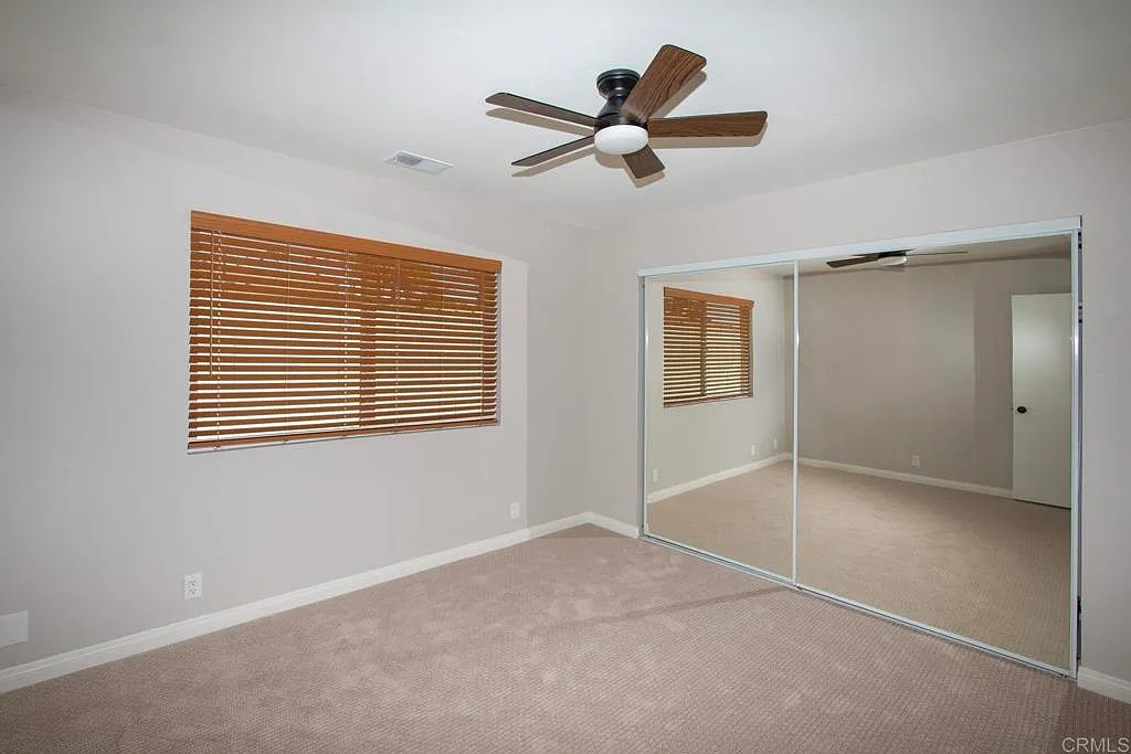 2 bed, 900 sqft, $3,695 — Photo 3