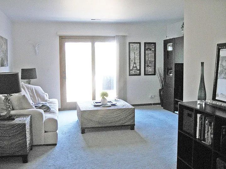 2nd image of 27 Morningside Dr