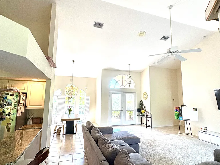 5078 Seagrass Dr — Photo 16