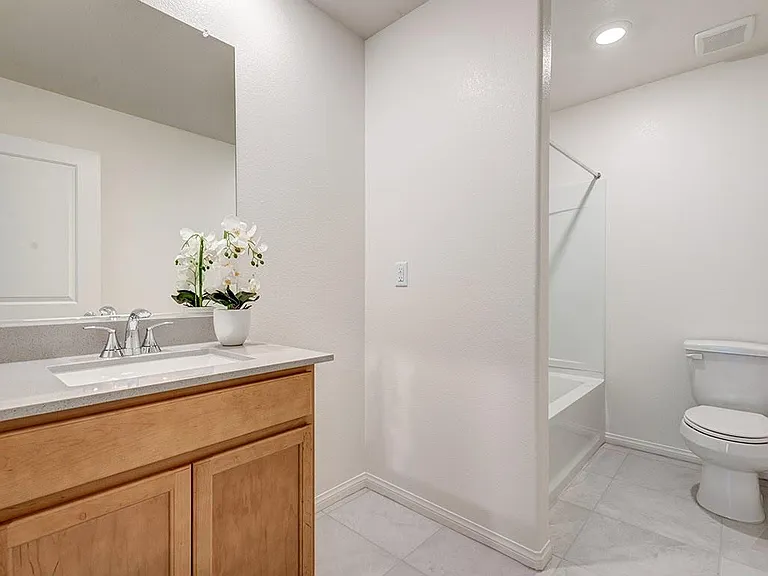 9866 Ravenswood Peak Ave — Photo 22
