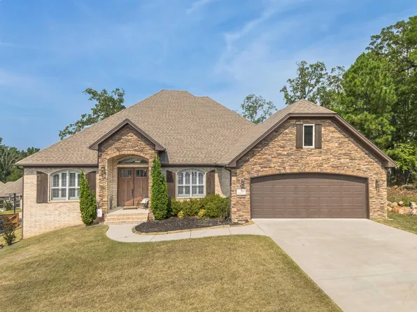 3 Mockingbird Ln, Maumelle, AR 72113