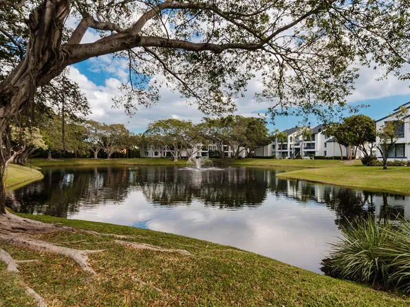 Legacy at Coconut Creek