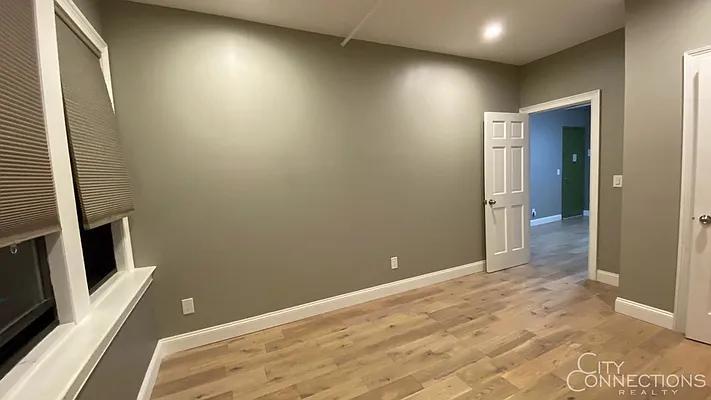 Rented by City Connections Realty | media 24