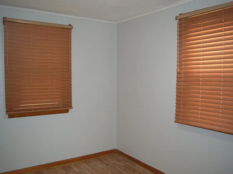 416 Victoria Dr — Photo 22