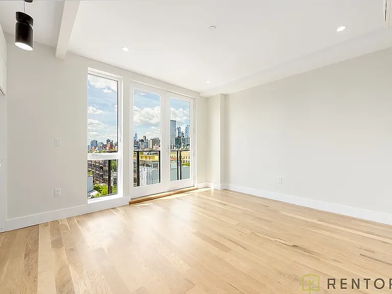 65 4th Ave #1004 — Photo 4