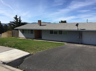 10072 Westbrook Dr, Klamath Falls, OR 97603