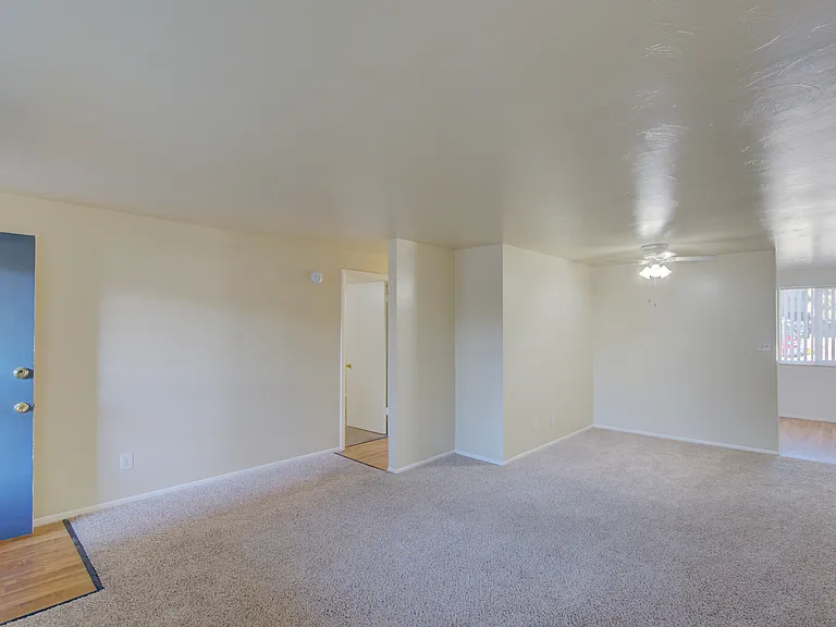 Lampliter Apartments — Photo 22