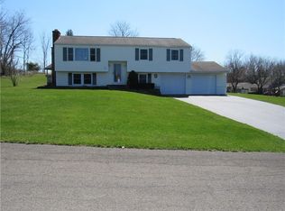 114 Pamela Ln, Newark, NY 14513
