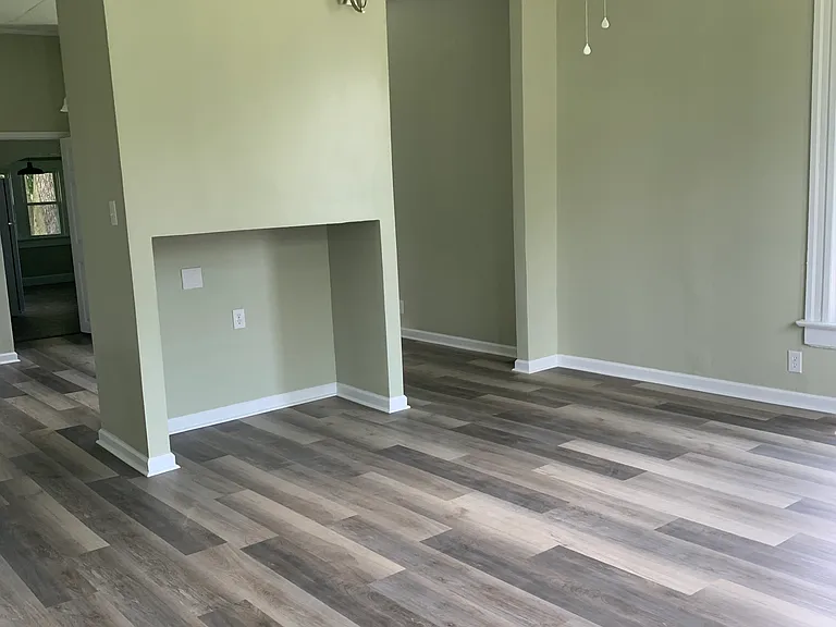 1132 Park Ave — Photo 5