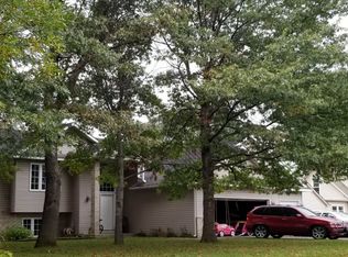 12362 Thrush St NW, Coon Rapids, MN 55448