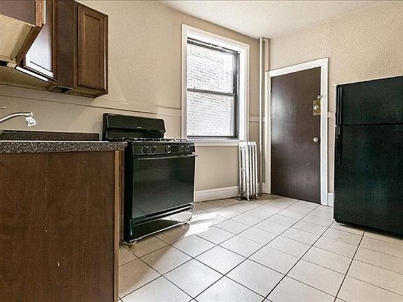 4th image of 6212 S Dorchester Ave APT 4