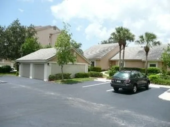 303 Arbor Lake Dr, Naples, FL 34110