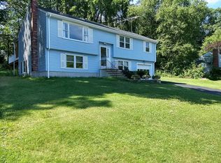 31 Fardon St, Billerica, MA 01821