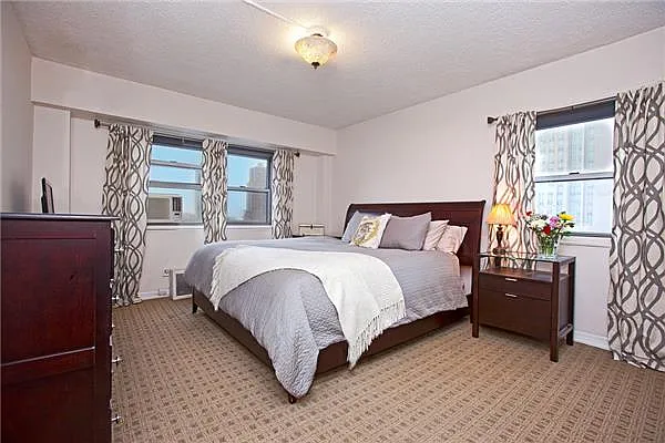 Sold by Space Marketing Shop | media 9