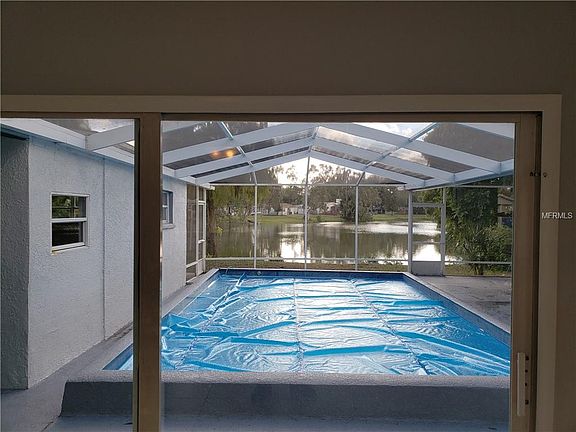 3rd image of 1512 70th Ave N