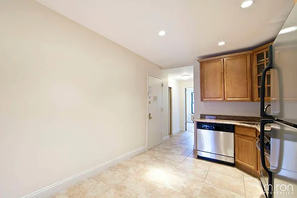 Rented by Miron Properties | media 20