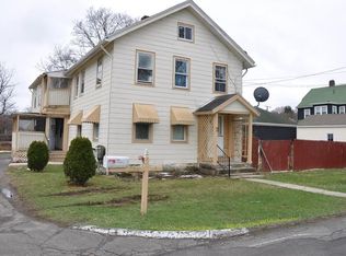 2 Coit St, Holyoke, MA 01040