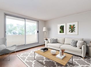 268 7a Ave S #303, Lethbridge, AB T1J 1N4