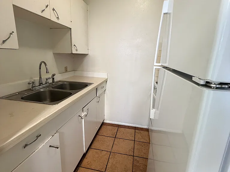 1420 E Yesler Way #7 — Photo 6