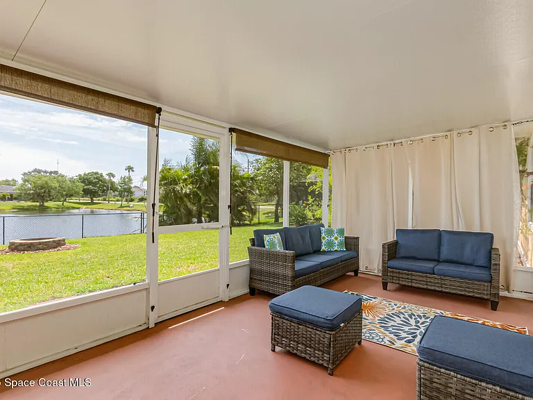 4361 Silver Lake Dr — Photo 26