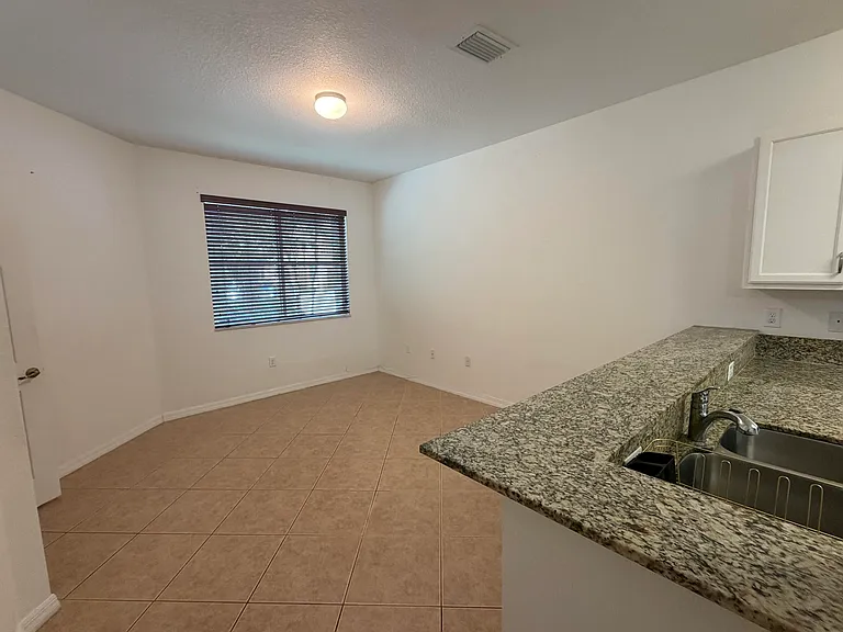 8928 SW 18th St — Photo 9