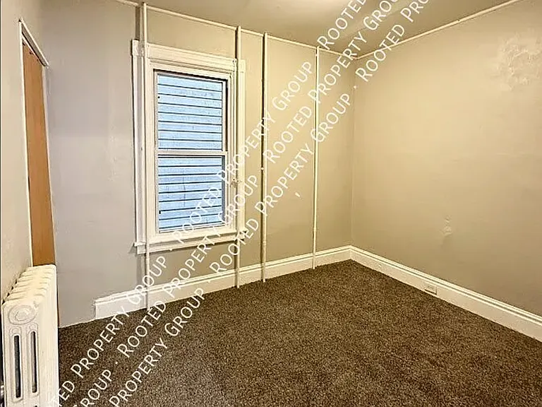 35 11th St #1 — Photo 7