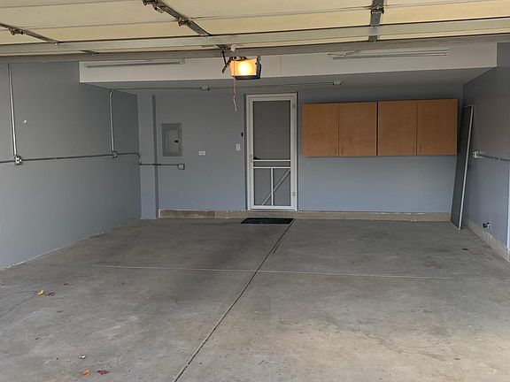 3rd image of 166 Castlewood Ct
