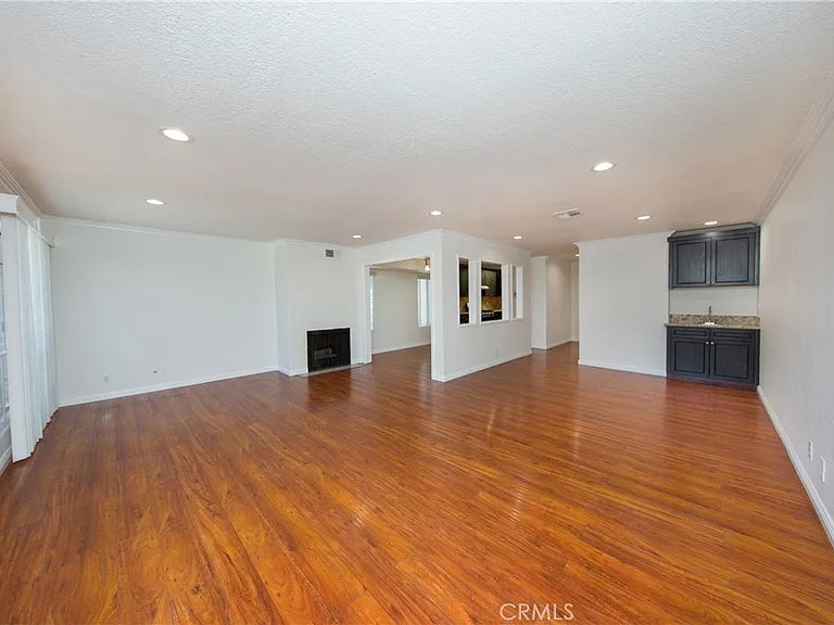 11834 Gilmore St #16 — Photo 1