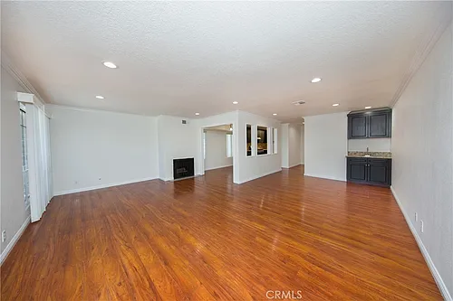 11834 Gilmore St #16 Photo 1 11834 Gilmore St #16 Photo 1