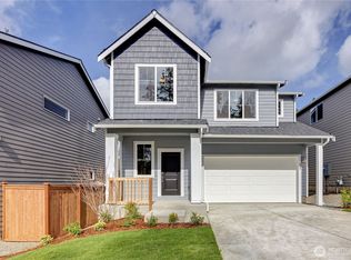 192 NE Shadowhawk Ln, Bremerton, WA 98311