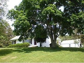 5th image of 1361 Reynolds Cir