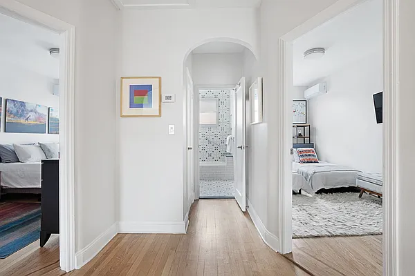 Rented by Compass | media 20