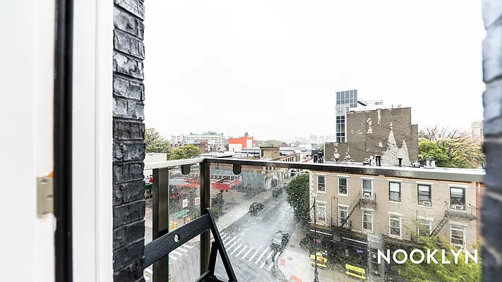 Rented by Nooklyn NYC LLC | media 40