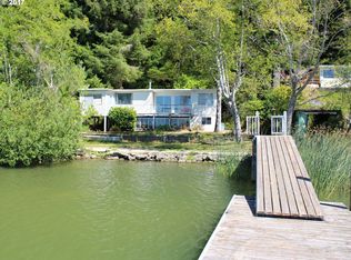 4910 Darlings Loop, Florence, OR 97439