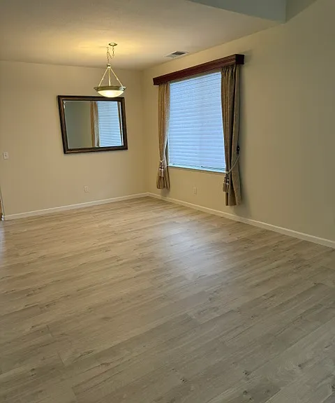37520 Summer Holly Cmn — Photo 4