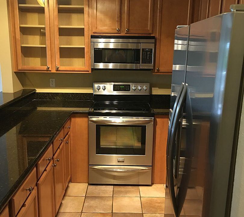 1st image of 3030 Suncrest Dr Unit 207