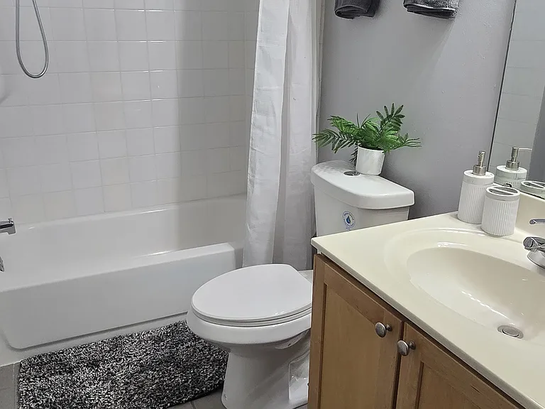 4961 McPherson Ave #D — Photo 13