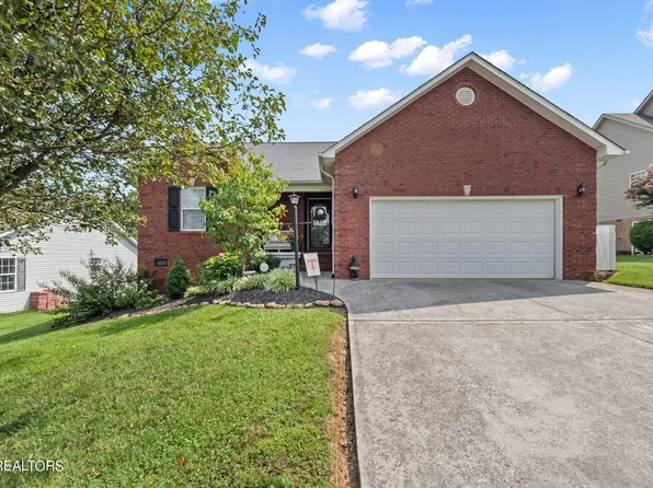 4130 Oakstone Ln, Knoxville, TN 37918