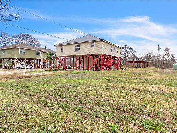 3rd image of 4032 River Oaks Rd