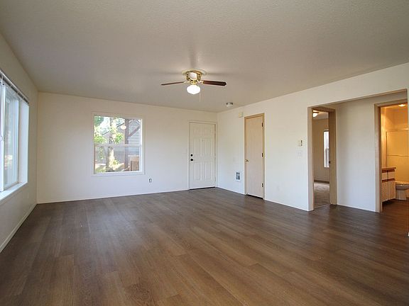 5th image of 1348 NE 160th Ave #1436