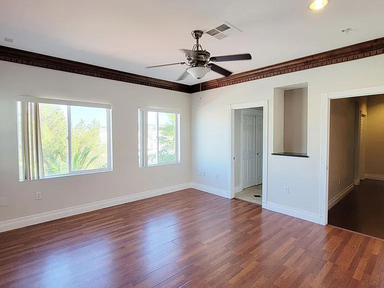 4482 Zev Ct — Photo 23